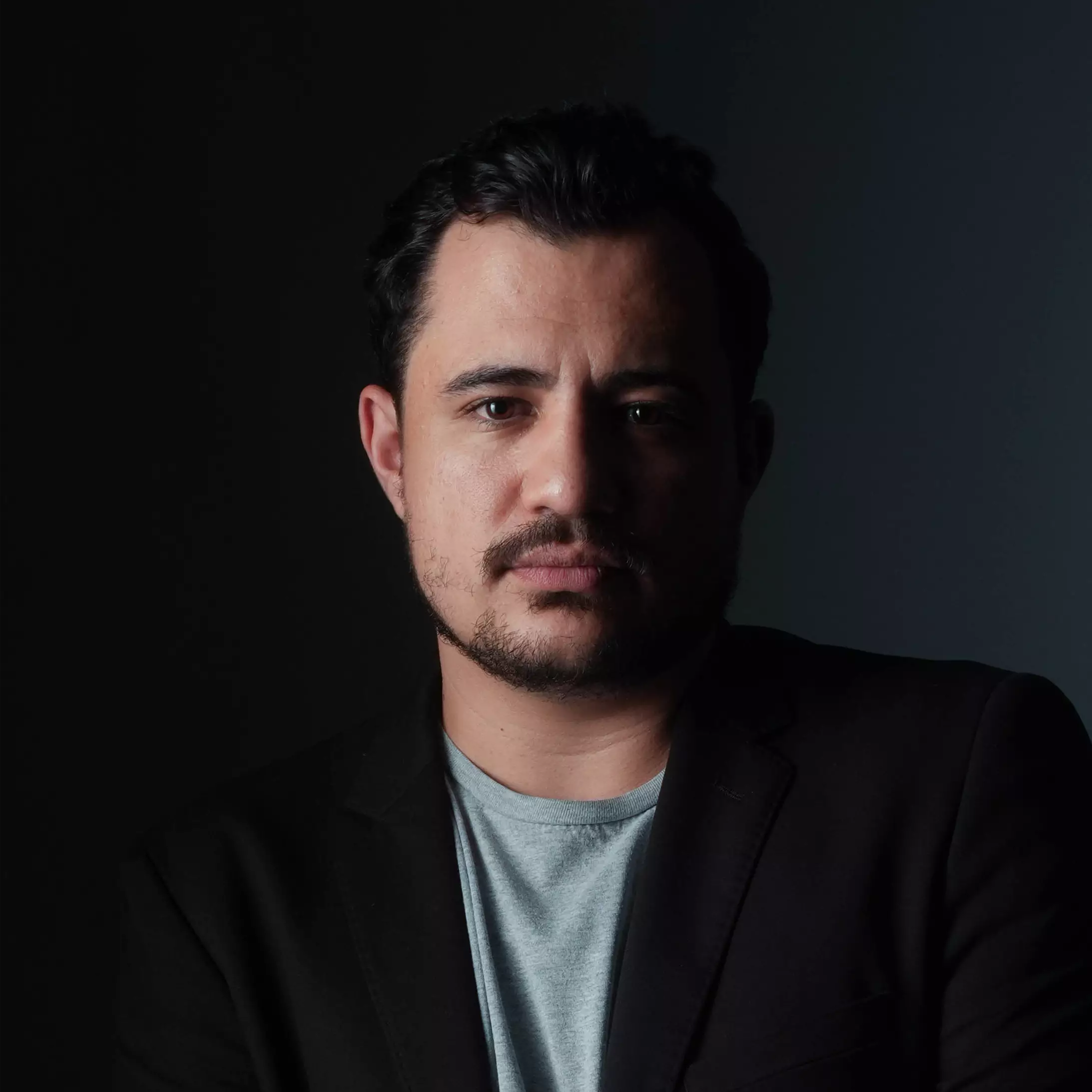 Kaio Dolenski, fotógrafo de Cascavel/PR, em sessão de retrato